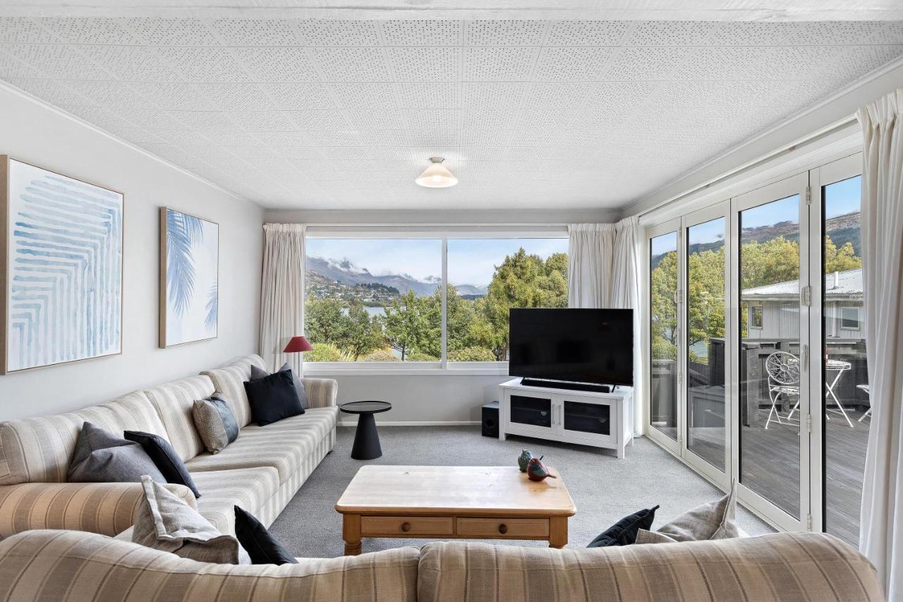 Lake And Mountain View Living Queenstown Exterior foto
